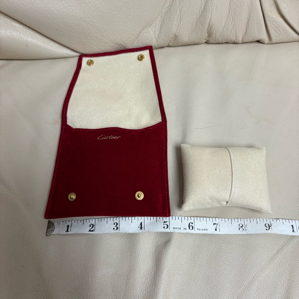 CARTIER Red Travel Pouch w/ Jewelry Pillow Snap Closure - Picture 5 of 13